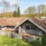 7 Person In Toftlund * Vestergard
